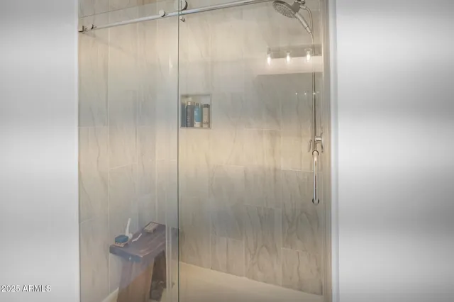 $370,000 | 1 East Lexington Avenue, Unit 1307, Phoenix, AZ 85012