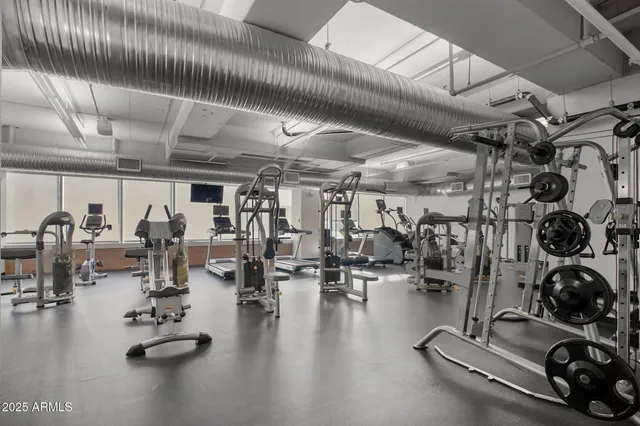 $370,000 | 1 East Lexington Avenue, Unit 1307, Phoenix, AZ 85012