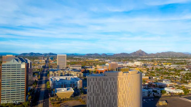 $370,000 | 1 East Lexington Avenue, Unit 1307, Phoenix, AZ 85012