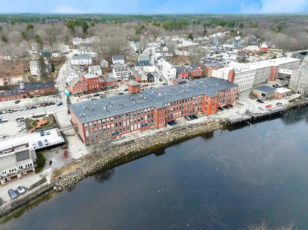 $394,900 | 125 Main Street, Unit 35, Newmarket, NH 03857