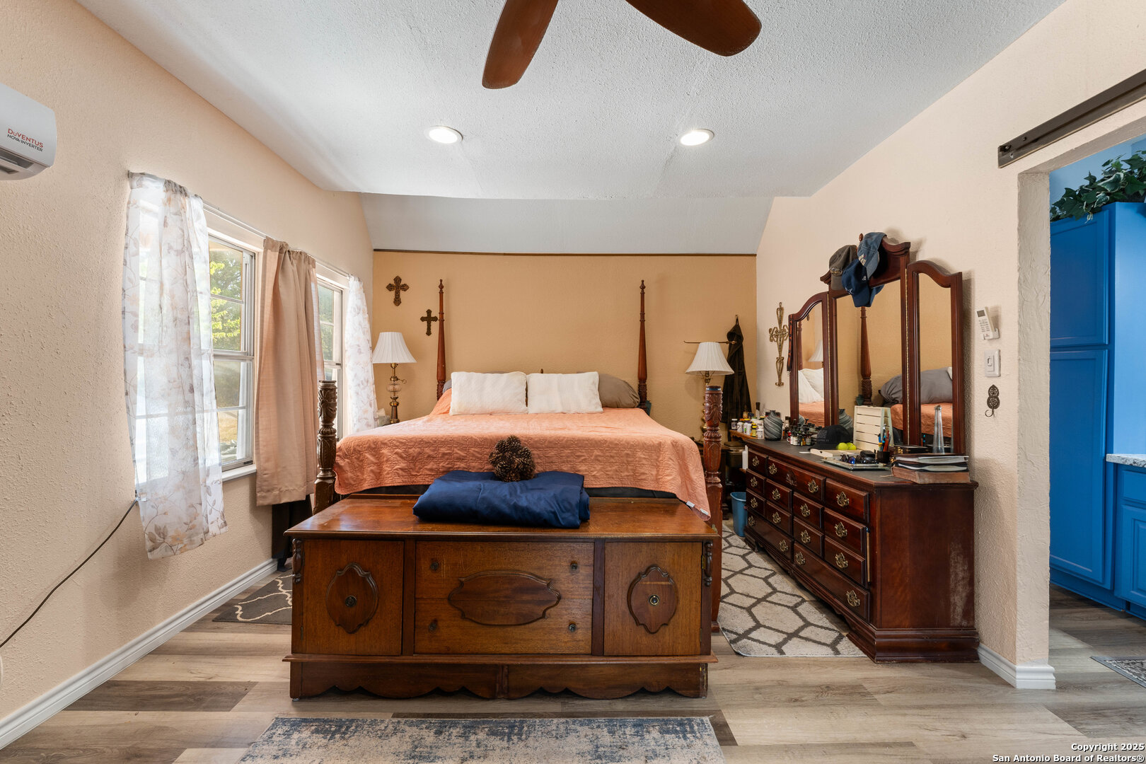 1843 Rhinestone Canyon Lake, TX 78133 - Photo 21 of 39 a bedroom with furniture and window