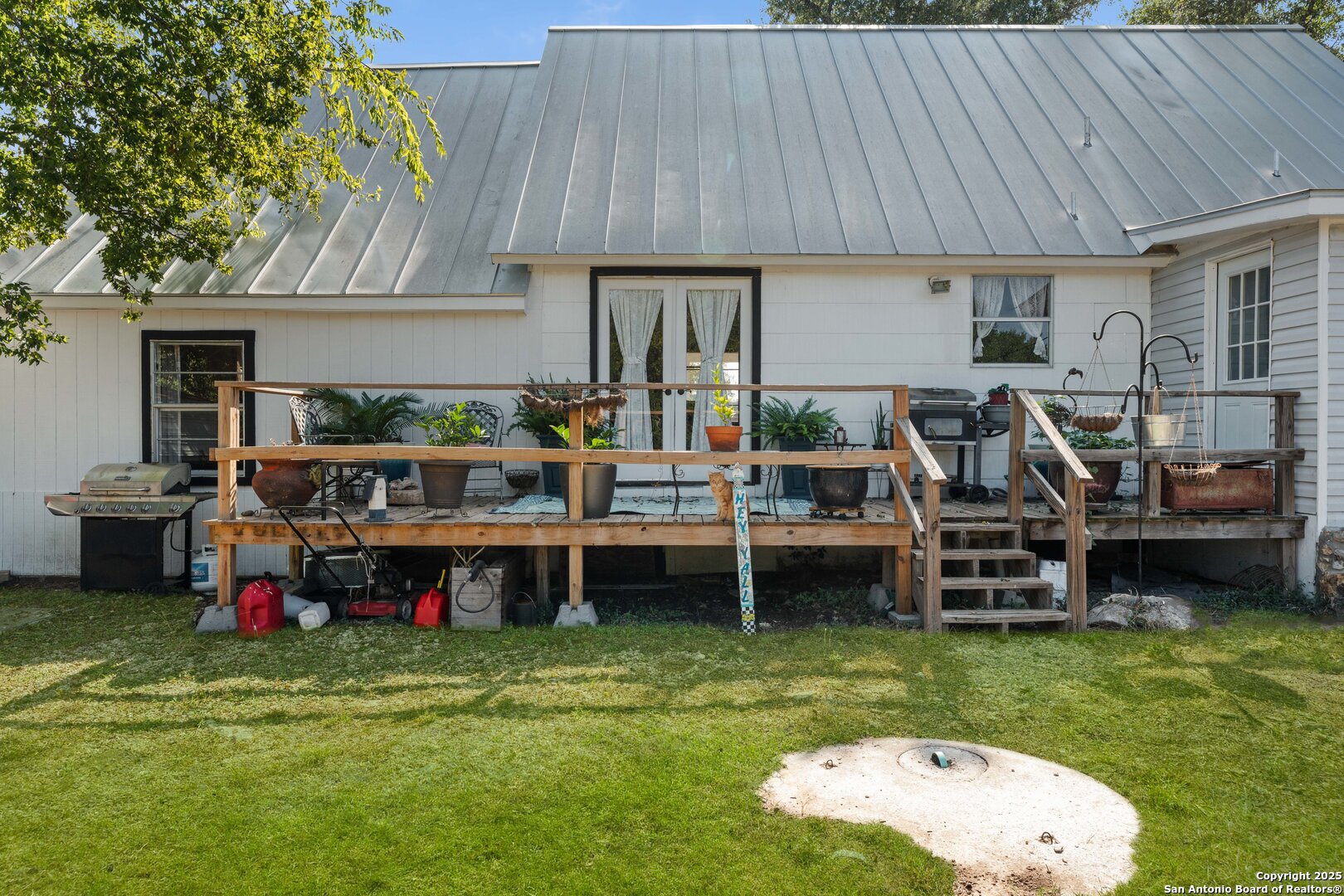 1843 Rhinestone Canyon Lake, TX 78133 - Photo 37 of 39 an outdoor space with garden view