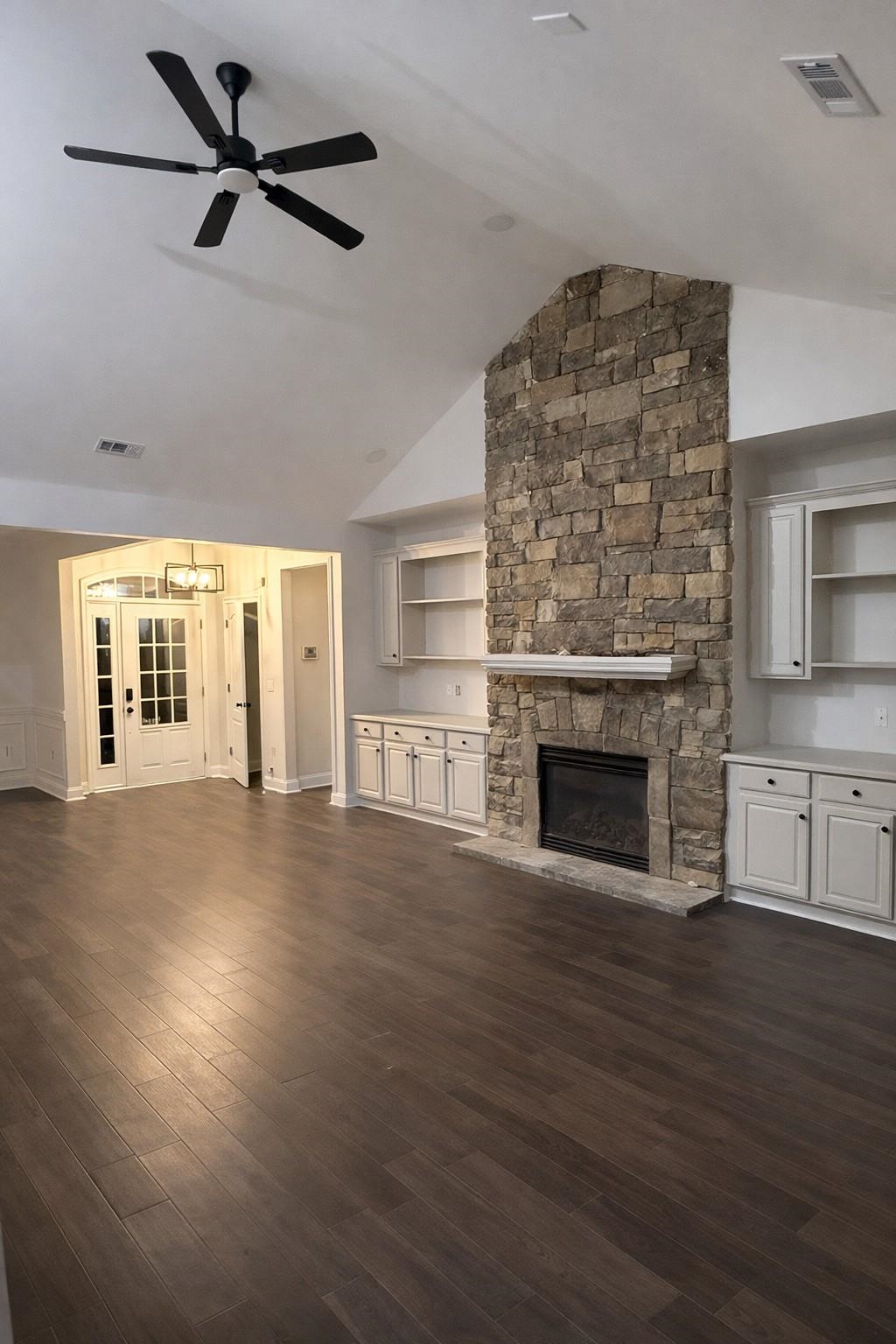 337 Rhapsody Lane Boiling Springs, SC 29316 - Photo 2 of 10