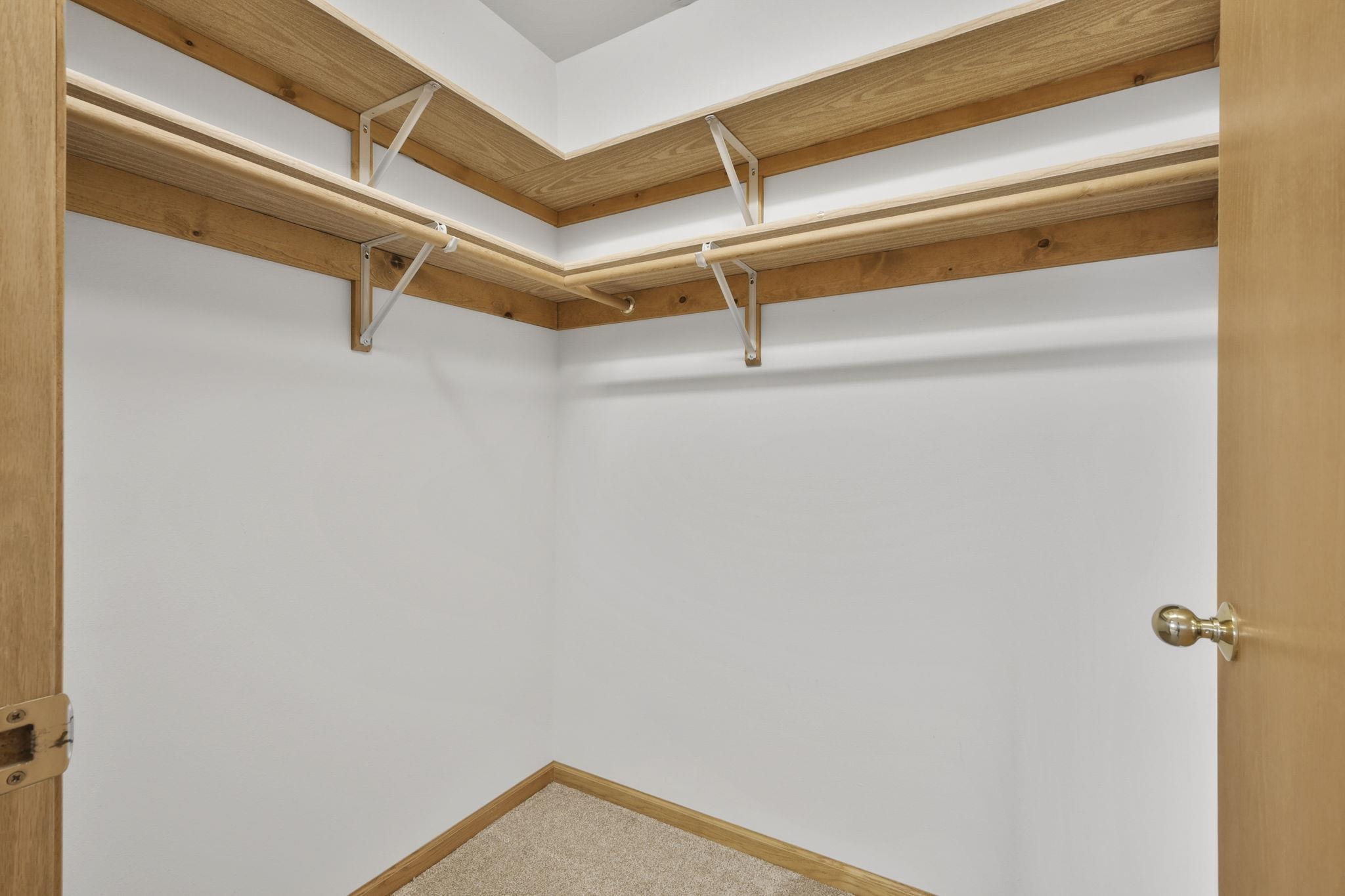 3154 Dorchester Way, Unit 2 Madison, WI 53719 - Photo 23 of 31