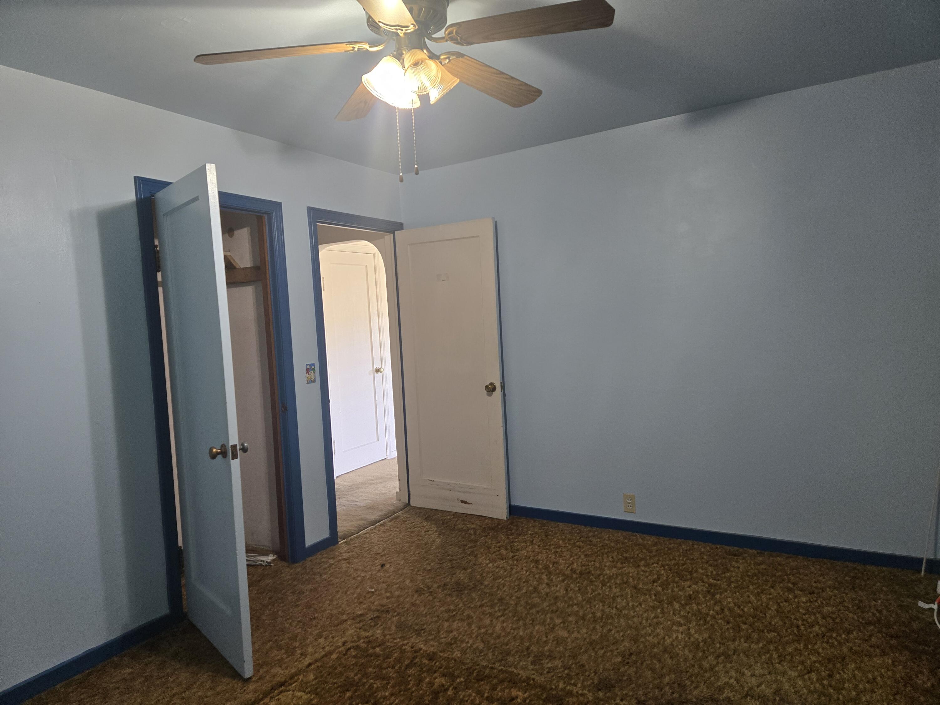 2609 Albert Road Anderson, CA 96007 - Photo 22 of 40 2609 Albert room 1 +