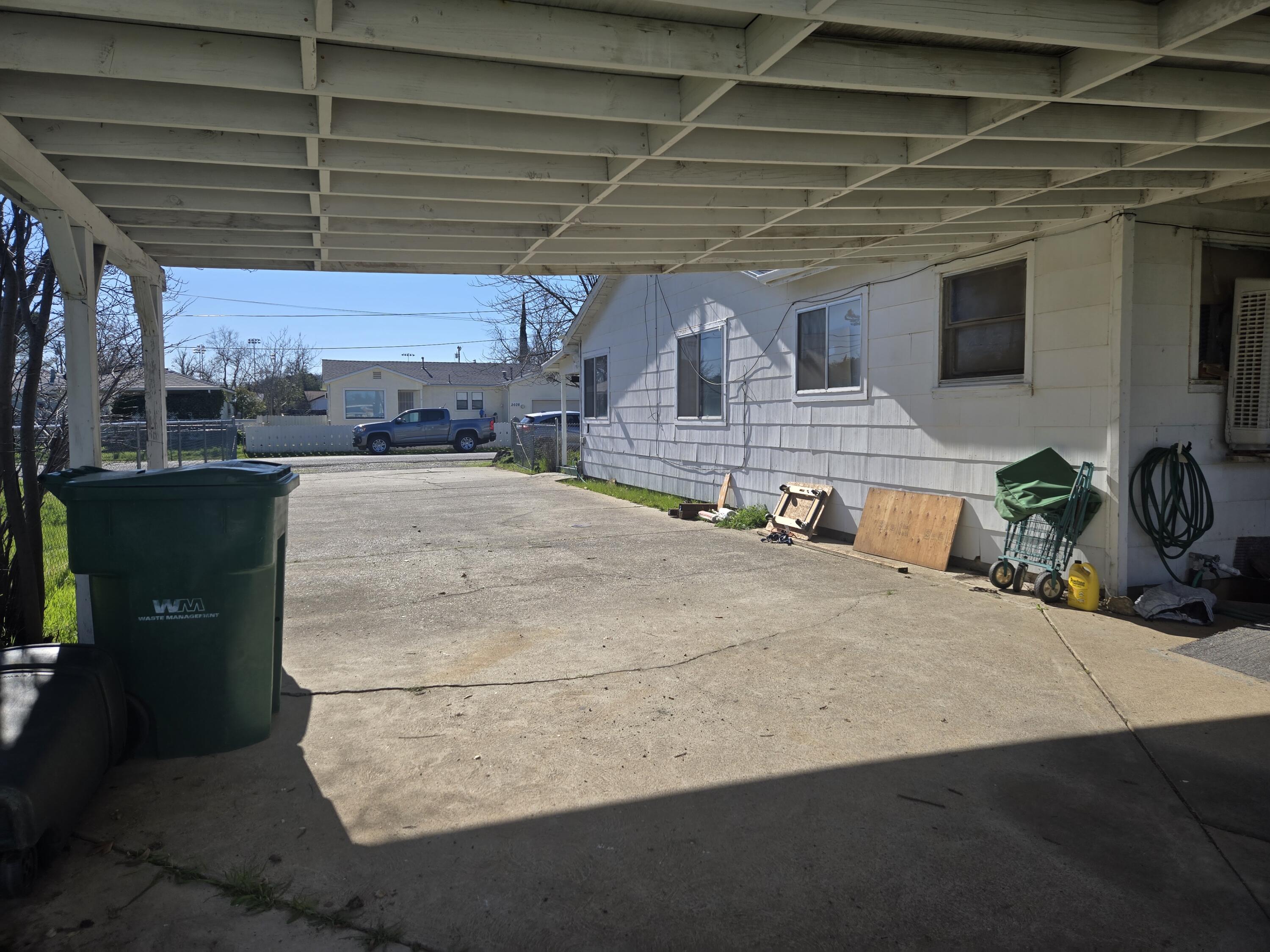 2609 Albert Road Anderson, CA 96007 - Photo 27 of 40 2609 Albert Carport looking out