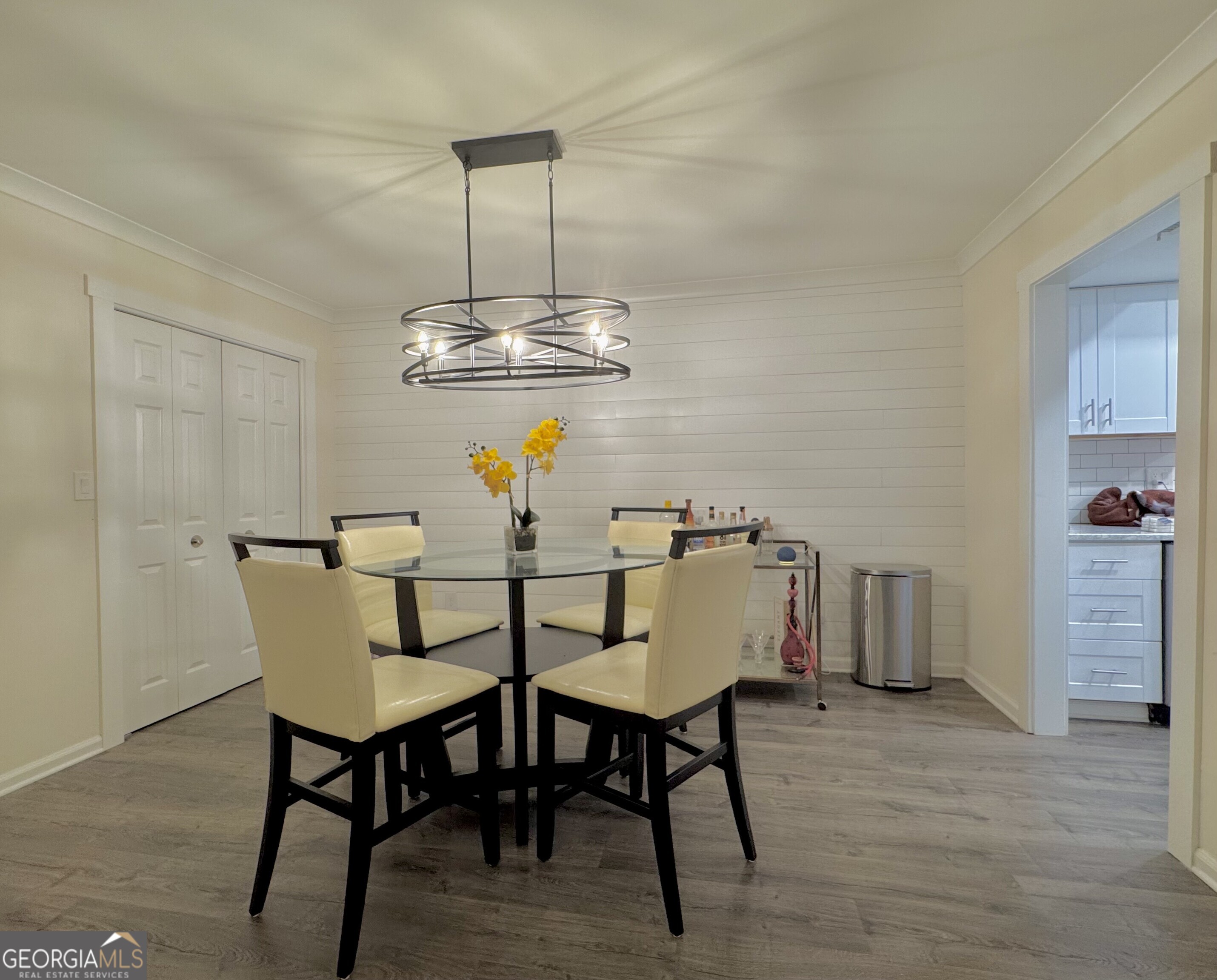 6851 Roswell Road, Unit H13 Sandy Springs, GA 30328 - Photo 5 of 16