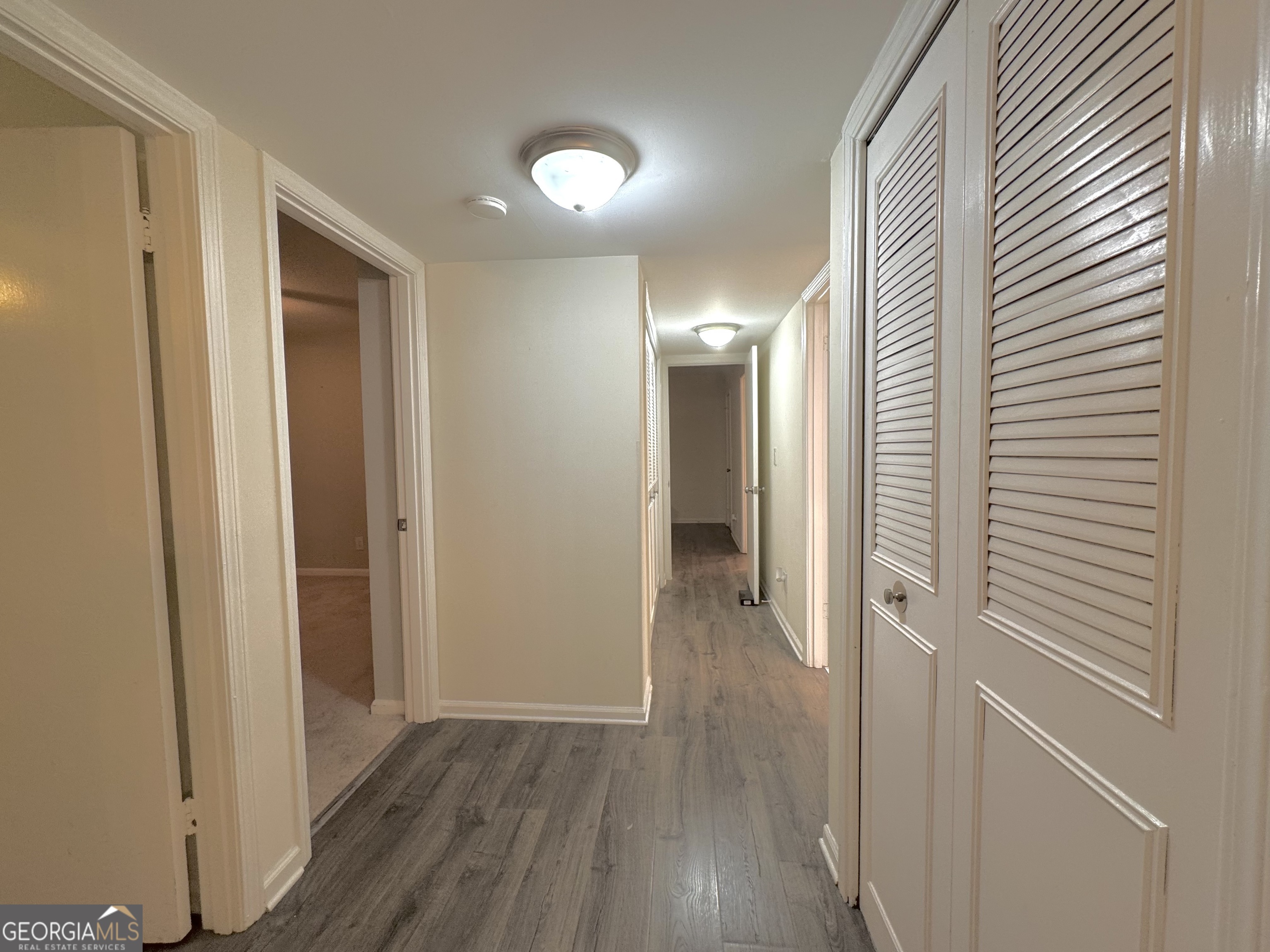 6851 Roswell Road, Unit H13 Sandy Springs, GA 30328 - Photo 9 of 16