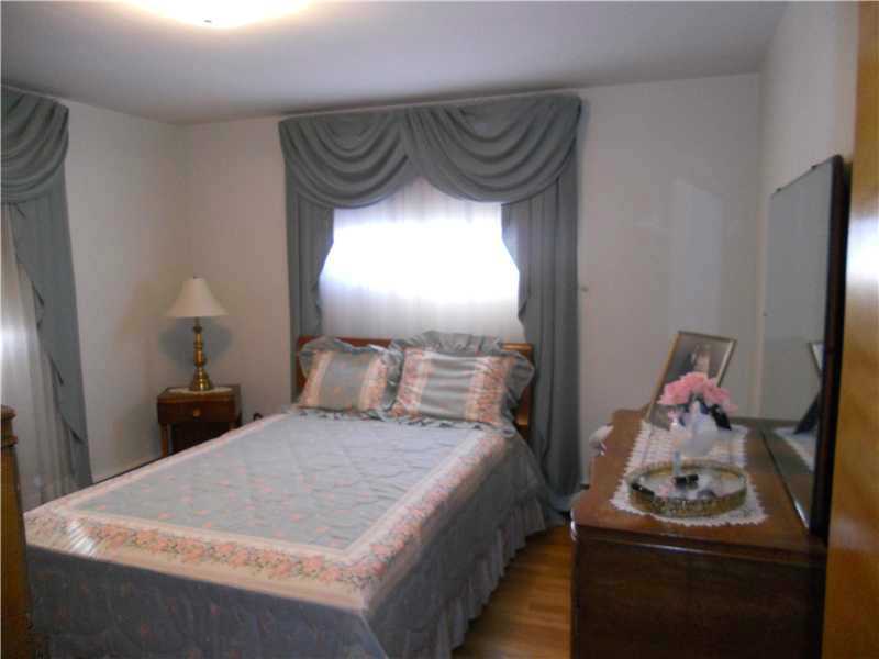 29 Victory Boulevard Woonsocket, RI 02895 - Photo 8 of 13 Bedroom.