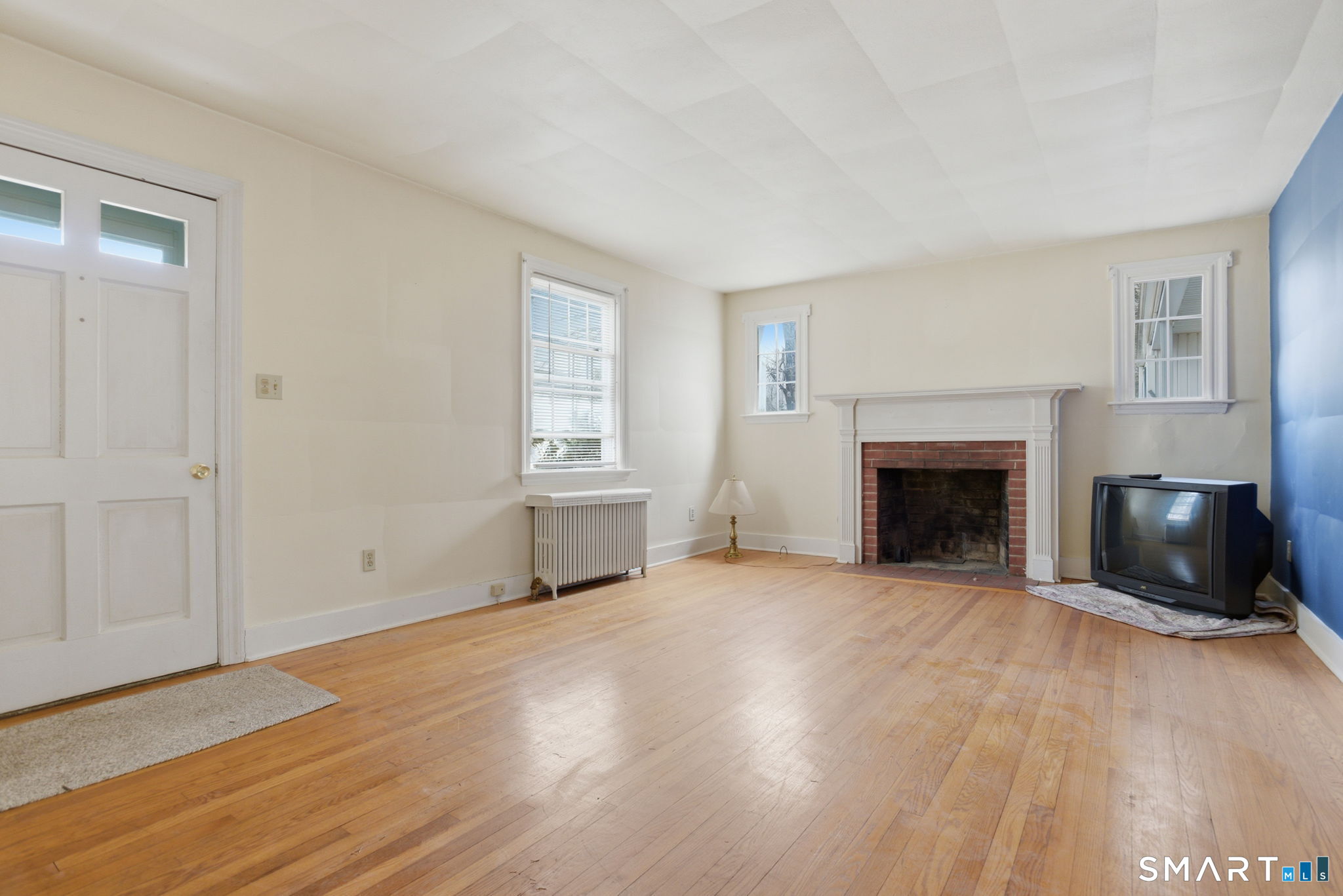 310 Notch Hill Road North Branford, CT 06471 - Photo 7 of 30