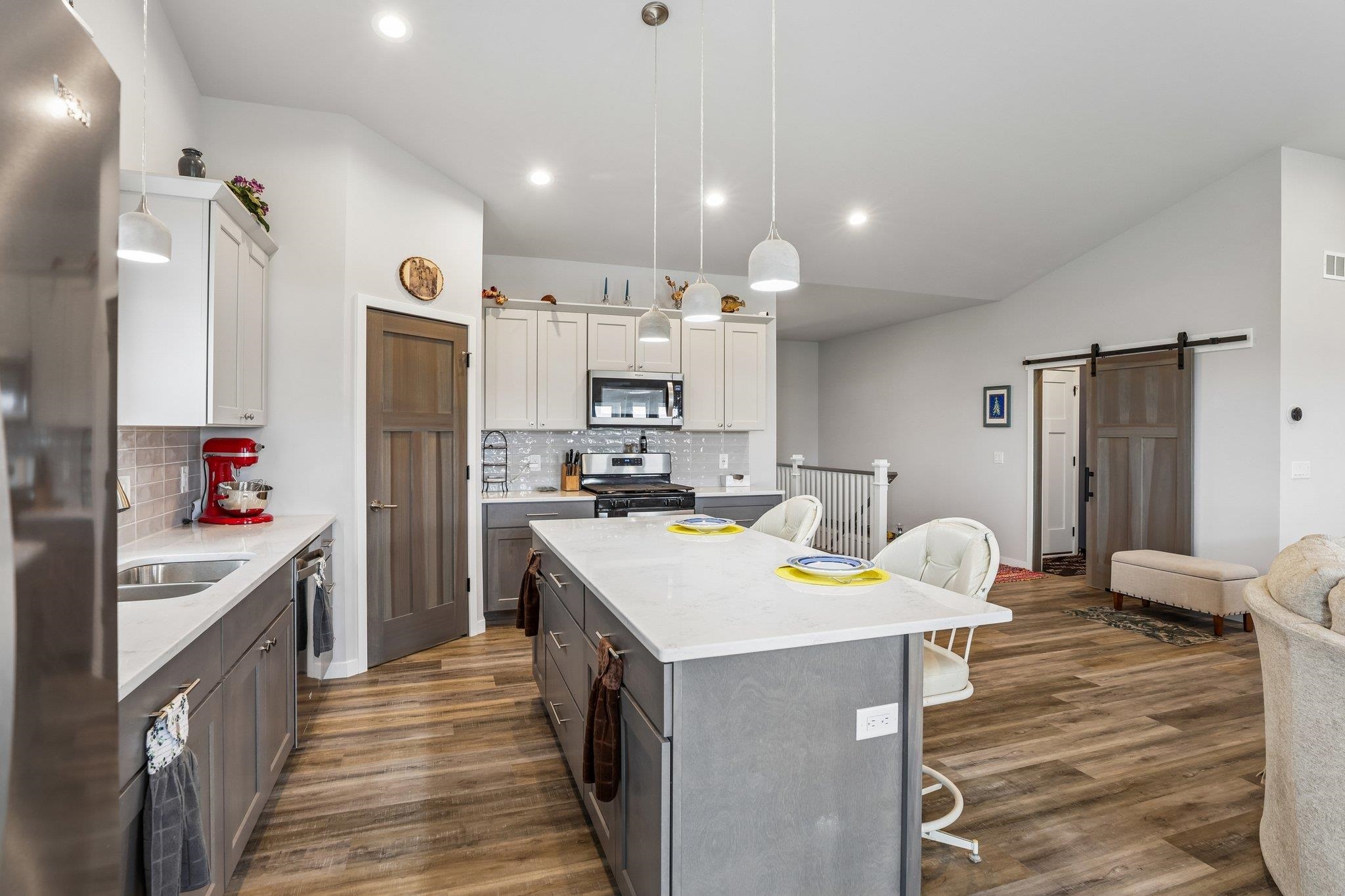 1354 North Pine Street Sun Prairie, WI 53590 - Photo 18 of 55