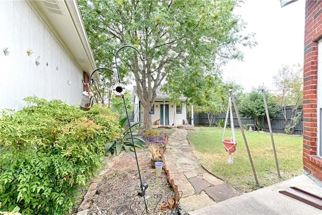 $2,400 | 1531 Hickory Trail, Allen, TX 75002