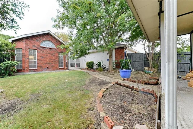 $2,400 | 1531 Hickory Trail, Allen, TX 75002