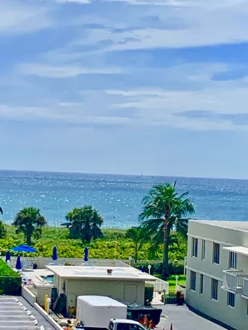 $6,000 | 145 South Ocean Avenue, Unit 419, Palm Beach Shores, FL 33404