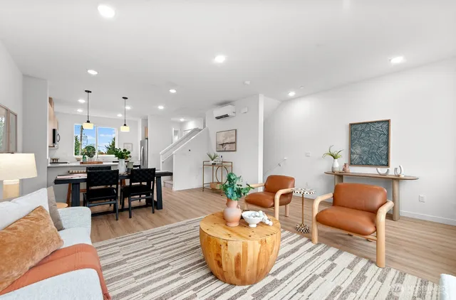 $729,950 | 1417 Southwest 111th Lane, Seattle, WA 98146