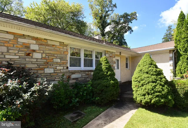 $525,000 | 3020 Old Welsh Road, Willow Grove, PA 19090