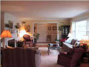 315 Gloucester Road Charlottesville, VA 22901 - Photo 3 of 9 Living room to entrance hall