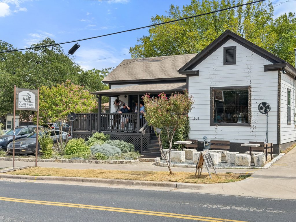 1210 Windsor Road, Unit 209 Austin, TX 78703 - Photo 33 of 38 There's truly nothing better than a local coffee shop, and this one is walkable!