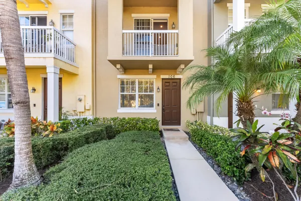 $5,000 | 106 Southwest 1st Avenue, Delray Beach, FL 33444
