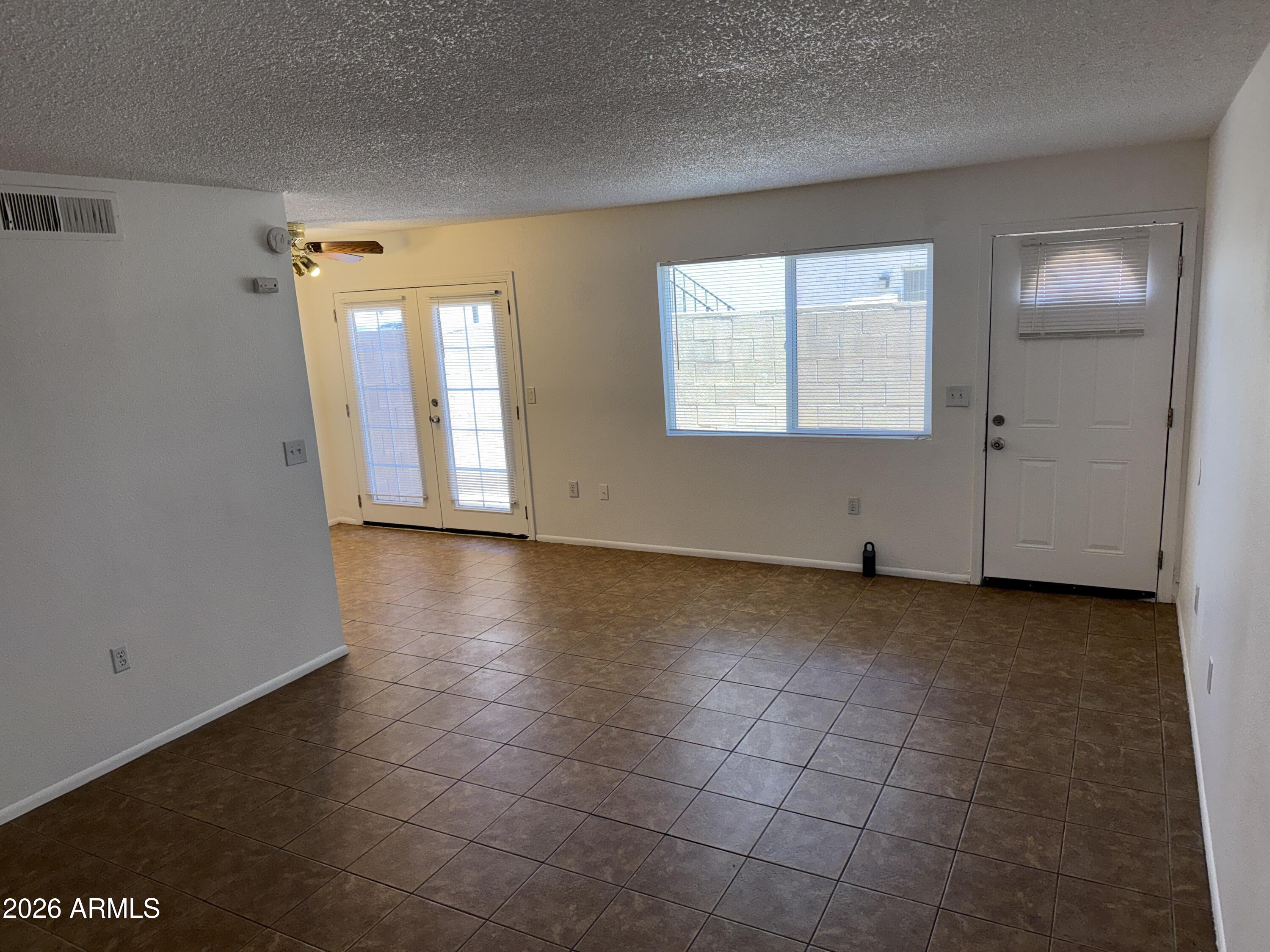 860 East Brown Road, Unit 56 Mesa, AZ 85203 - Photo 5 of 20 IMG_0494