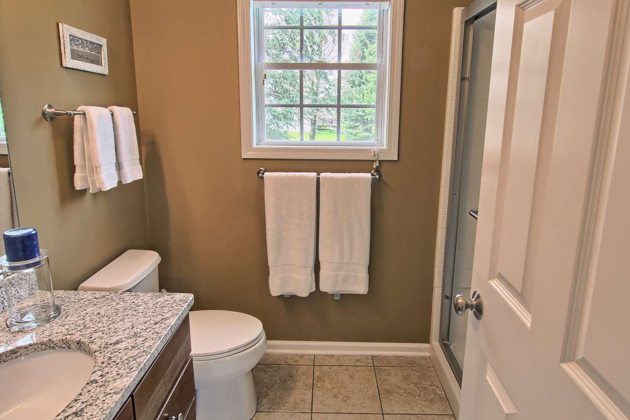 574 Strohm Road Traverse City, MI 49696 - Photo 15 of 34 1824116-14.JPG