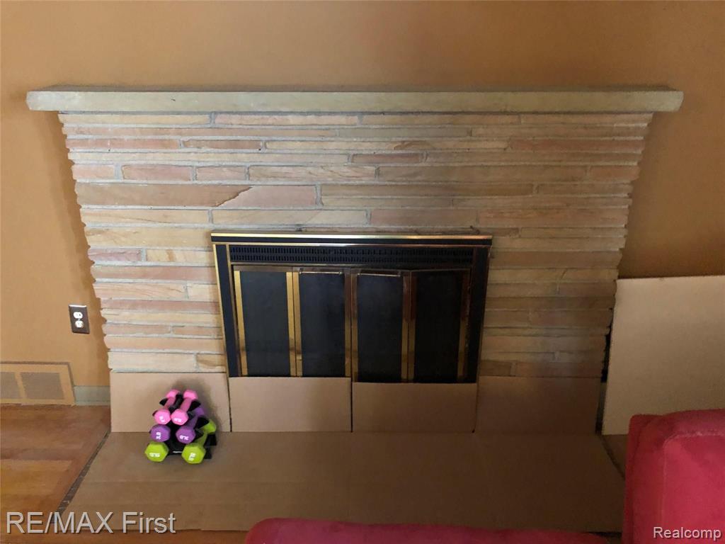 4162 Cadieux Road Detroit, MI 48224 - Photo 21 of 43