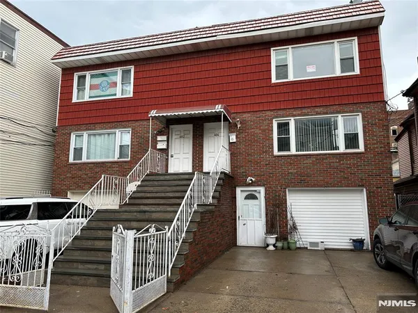 $2,200 | 404 John Street, East Newark, NJ 07029