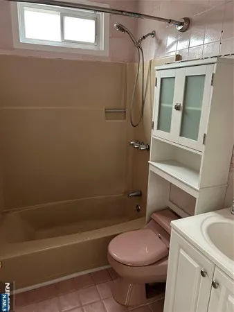 $2,200 | 404 John Street, East Newark, NJ 07029