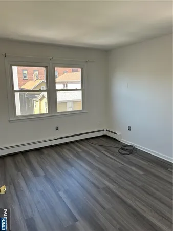 $2,200 | 404 John Street, East Newark, NJ 07029