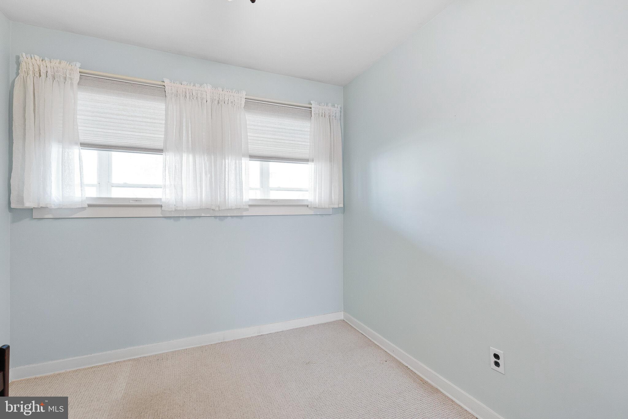 122 Rita Road New Castle, DE 19720 - Photo 17 of 23 Bedroom 3