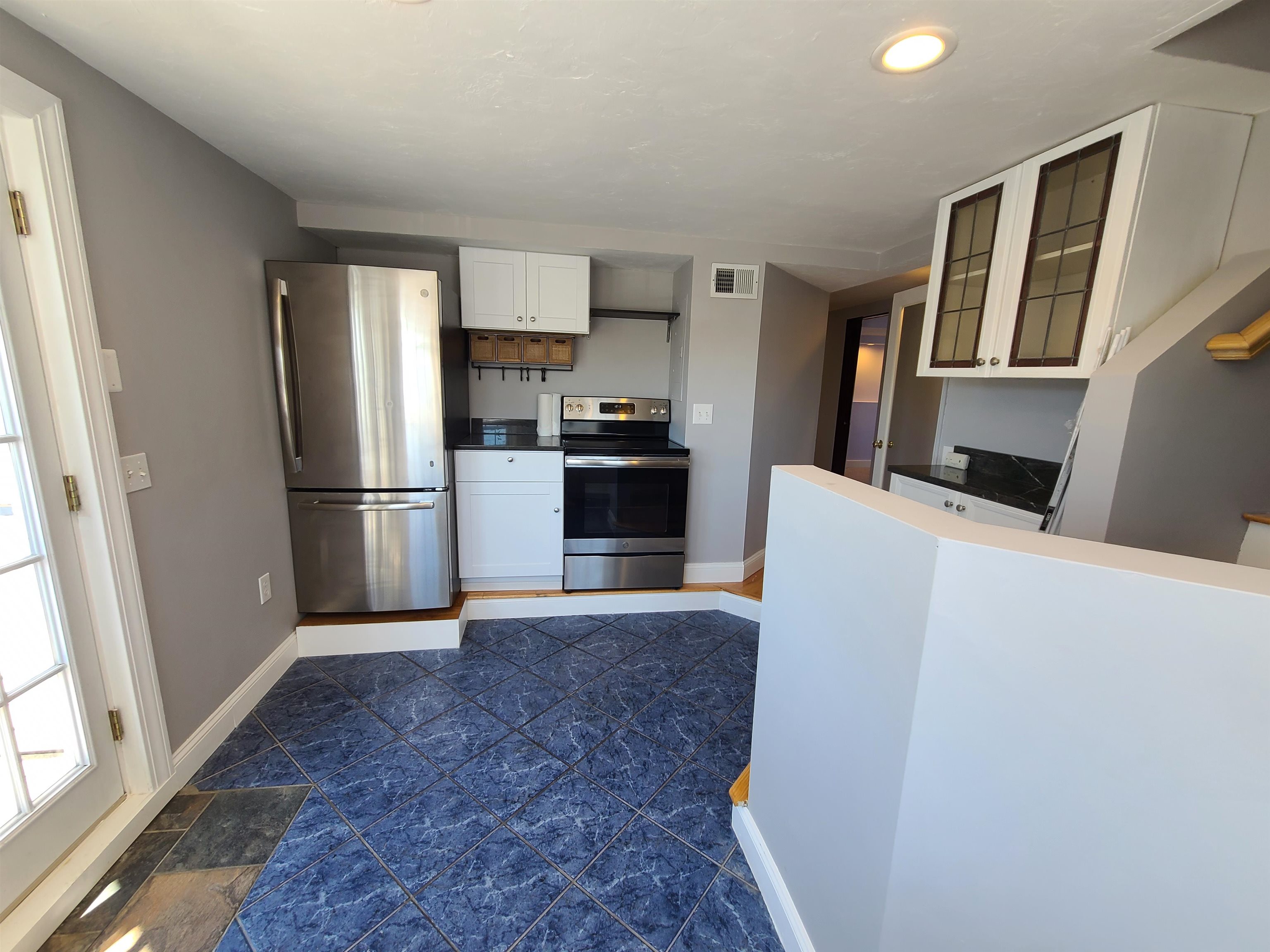 6 Francis Street Hampton, NH 03842 - Photo 26 of 39