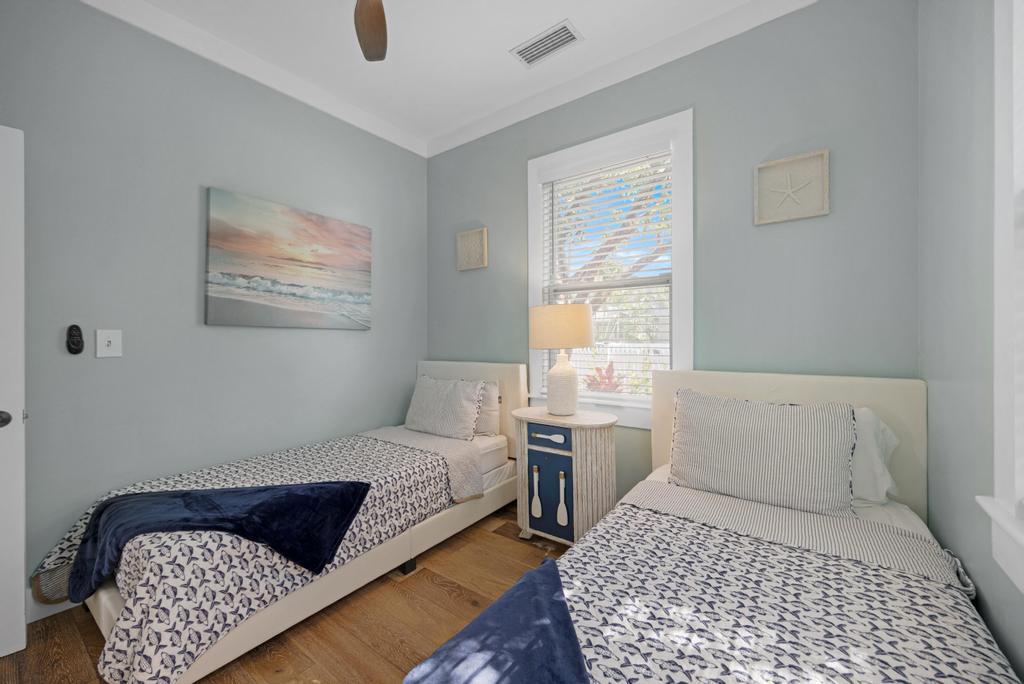 2211 Staples Avenue Key West, FL 33040 - Photo 19 of 33 21