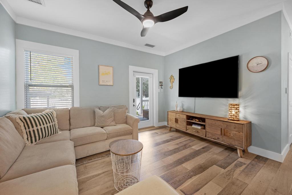 2211 Staples Avenue Key West, FL 33040 - Photo 8 of 33 6