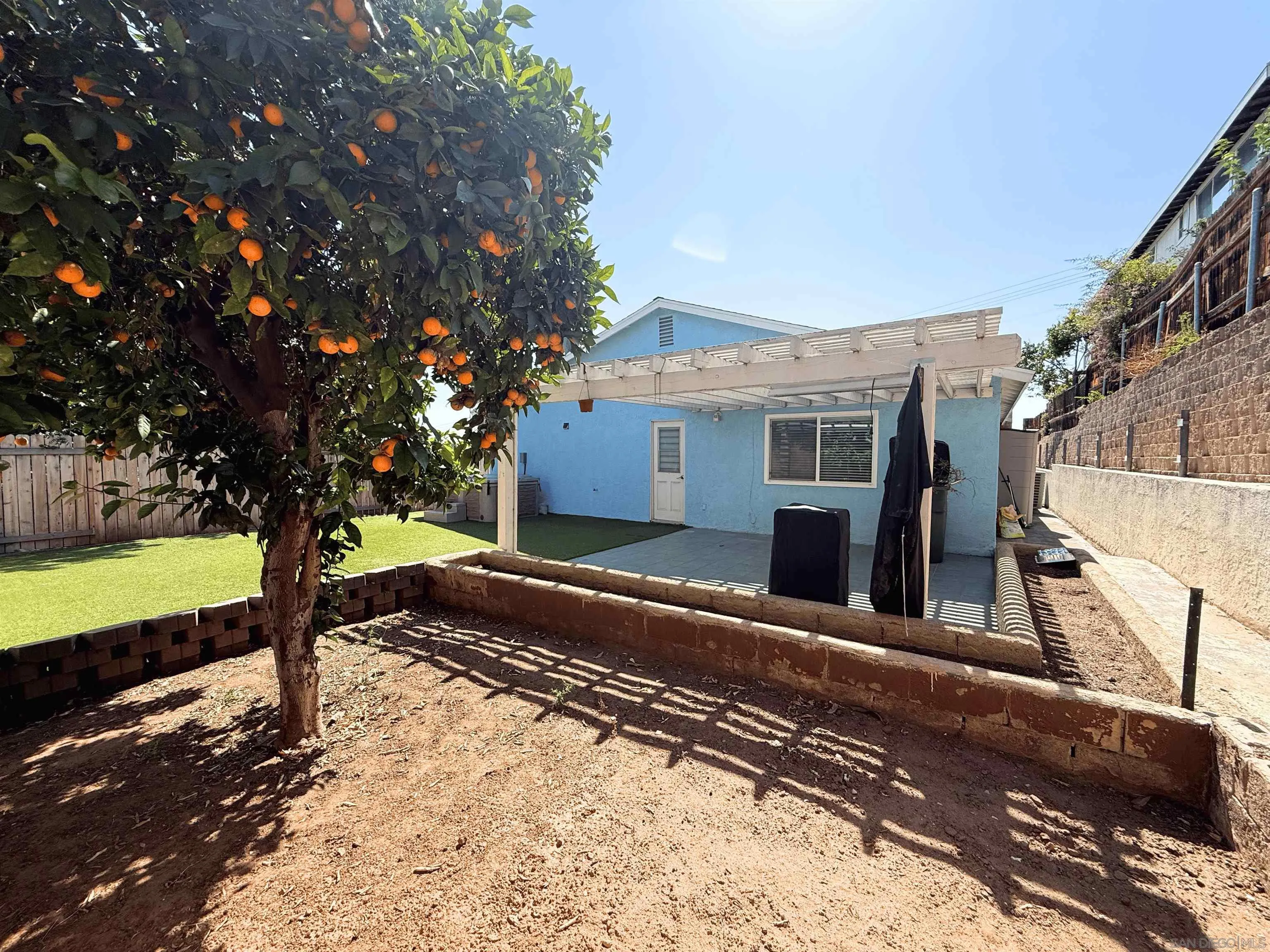 1121 Grand Avenue Spring Valley, CA 91977 - Photo 17 of 18