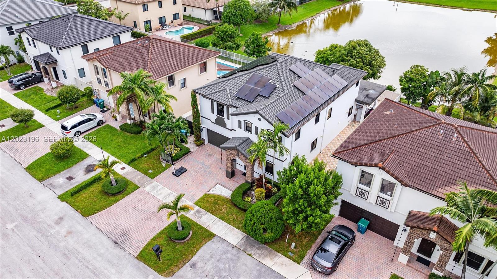 16125 Southwest 65th Lane Miami, FL 33193 - Photo 5 of 68