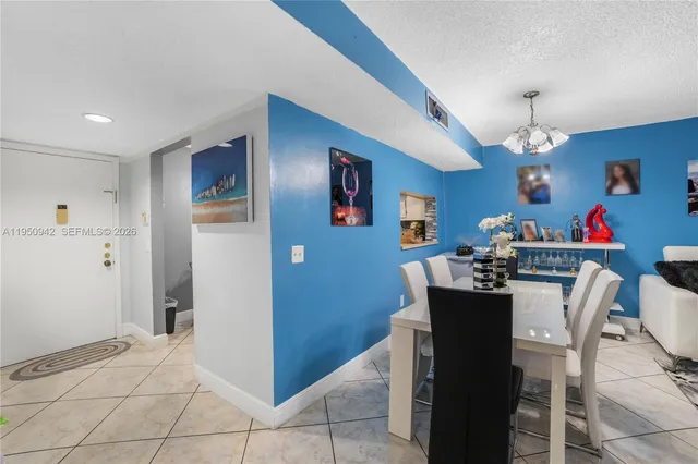 $269,999 | 8415 Southwest 107th Avenue, Unit 323W, Miami, FL 33173