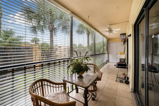 $269,999 | 8415 Southwest 107th Avenue, Unit 323W, Miami, FL 33173