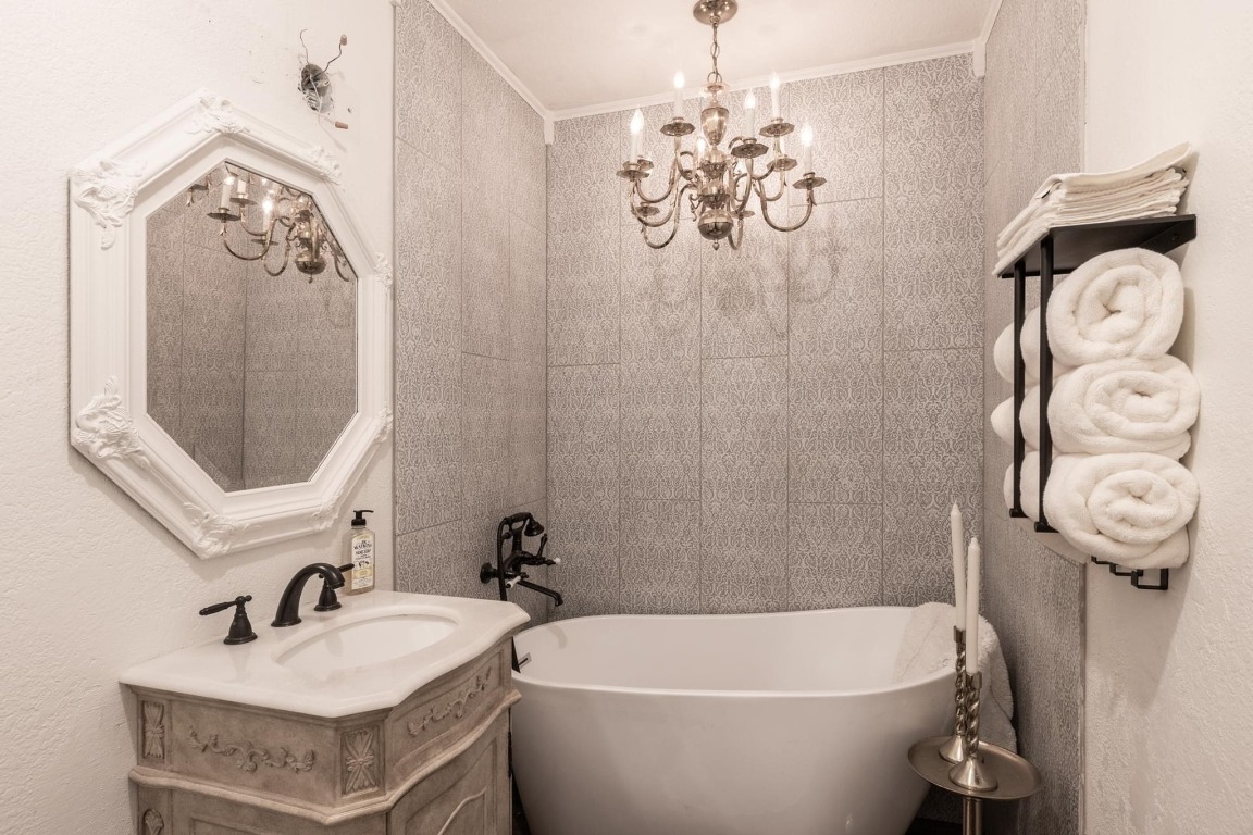 326 Zapalac Road Smithville, TX 78957 - Photo 12 of 23