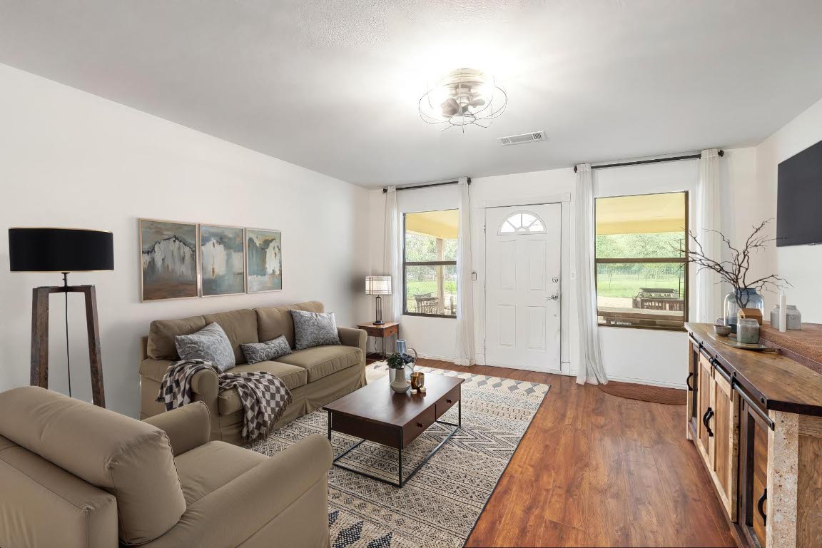 326 Zapalac Road Smithville, TX 78957 - Photo 4 of 23 Virtual Designer Inspiration