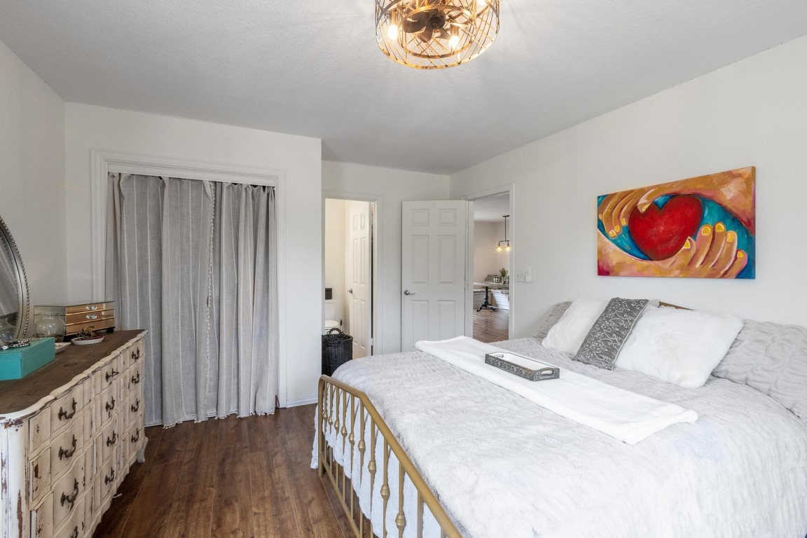 326 Zapalac Road Smithville, TX 78957 - Photo 10 of 23