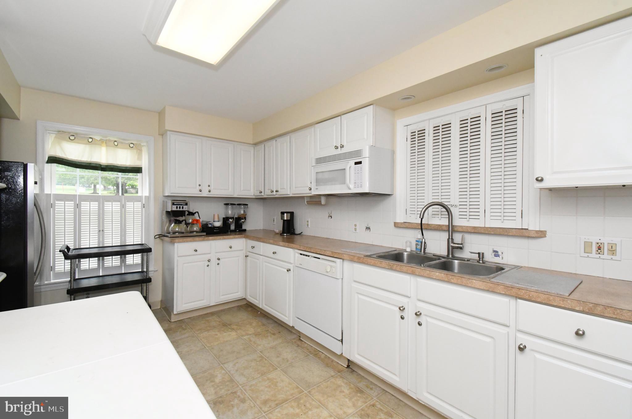 122 Brandon Road Norristown, PA 19403 - Photo 44 of 51 Club House