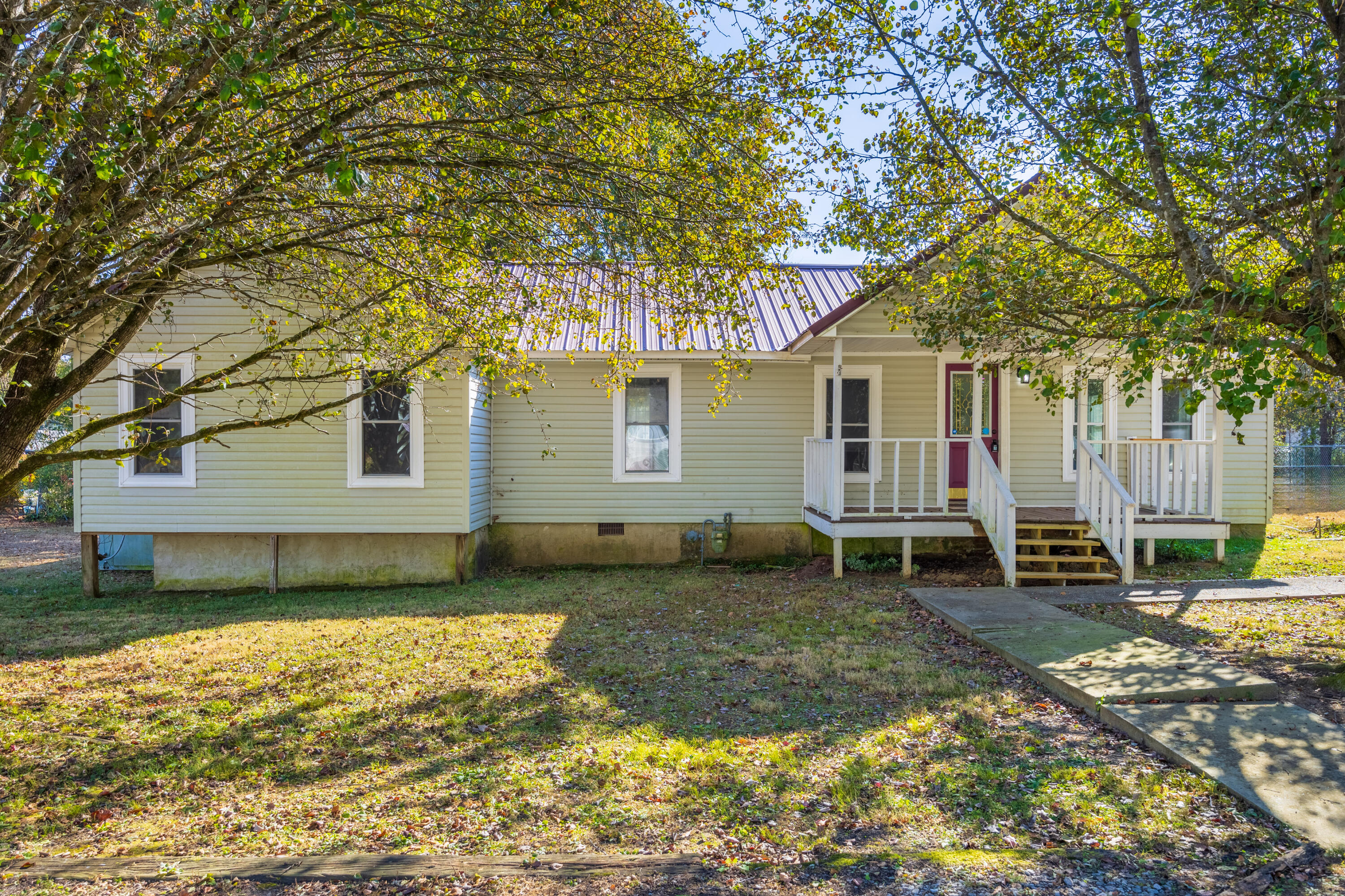 707 Gilbert Lane LaFayette, GA 30728 - Photo 1 of 38 2023_11_November_707_Gilbert_Ln_0001