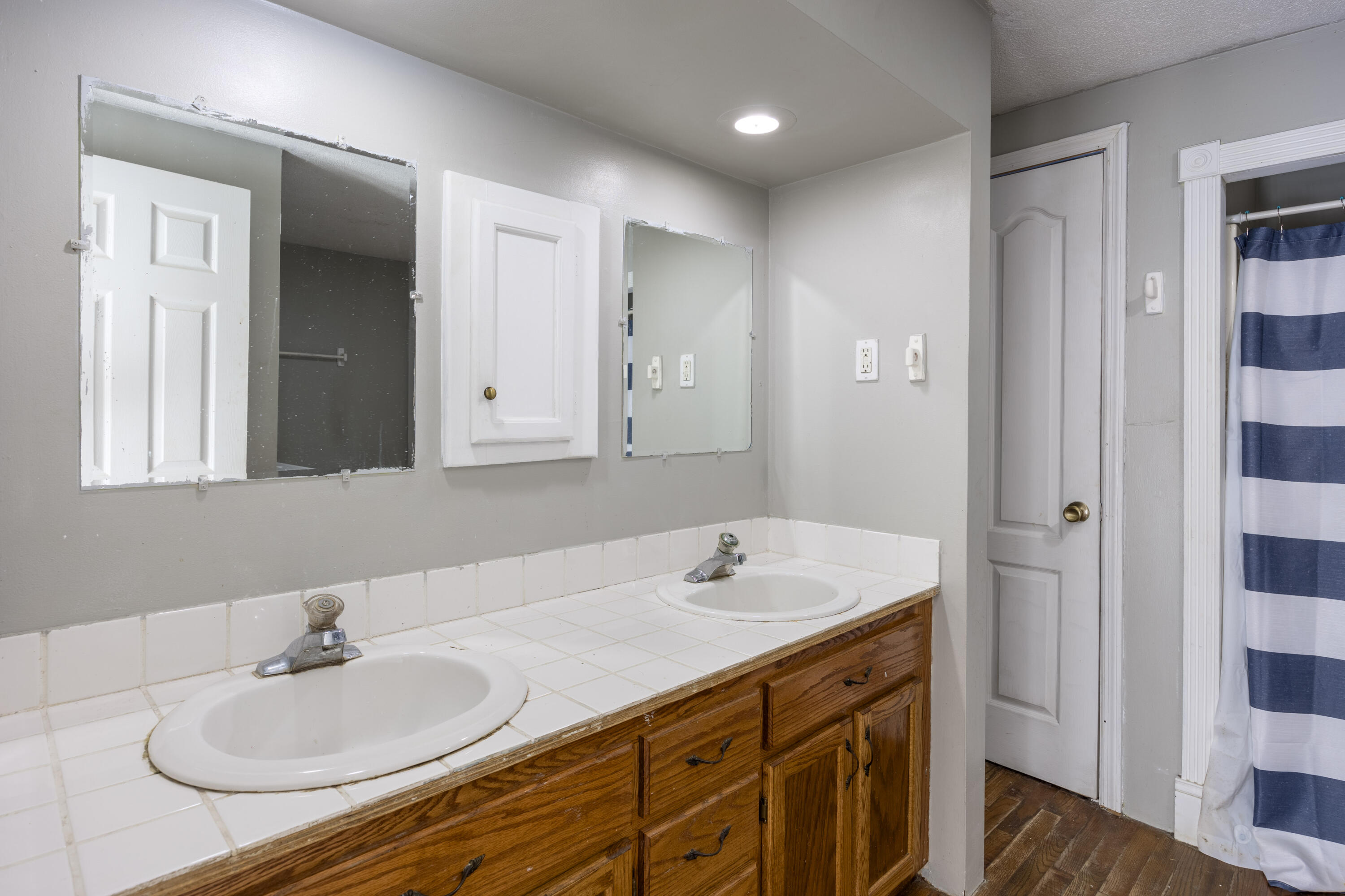 707 Gilbert Lane LaFayette, GA 30728 - Photo 28 of 38 2023_11_November_707_Gilbert_Ln_0037