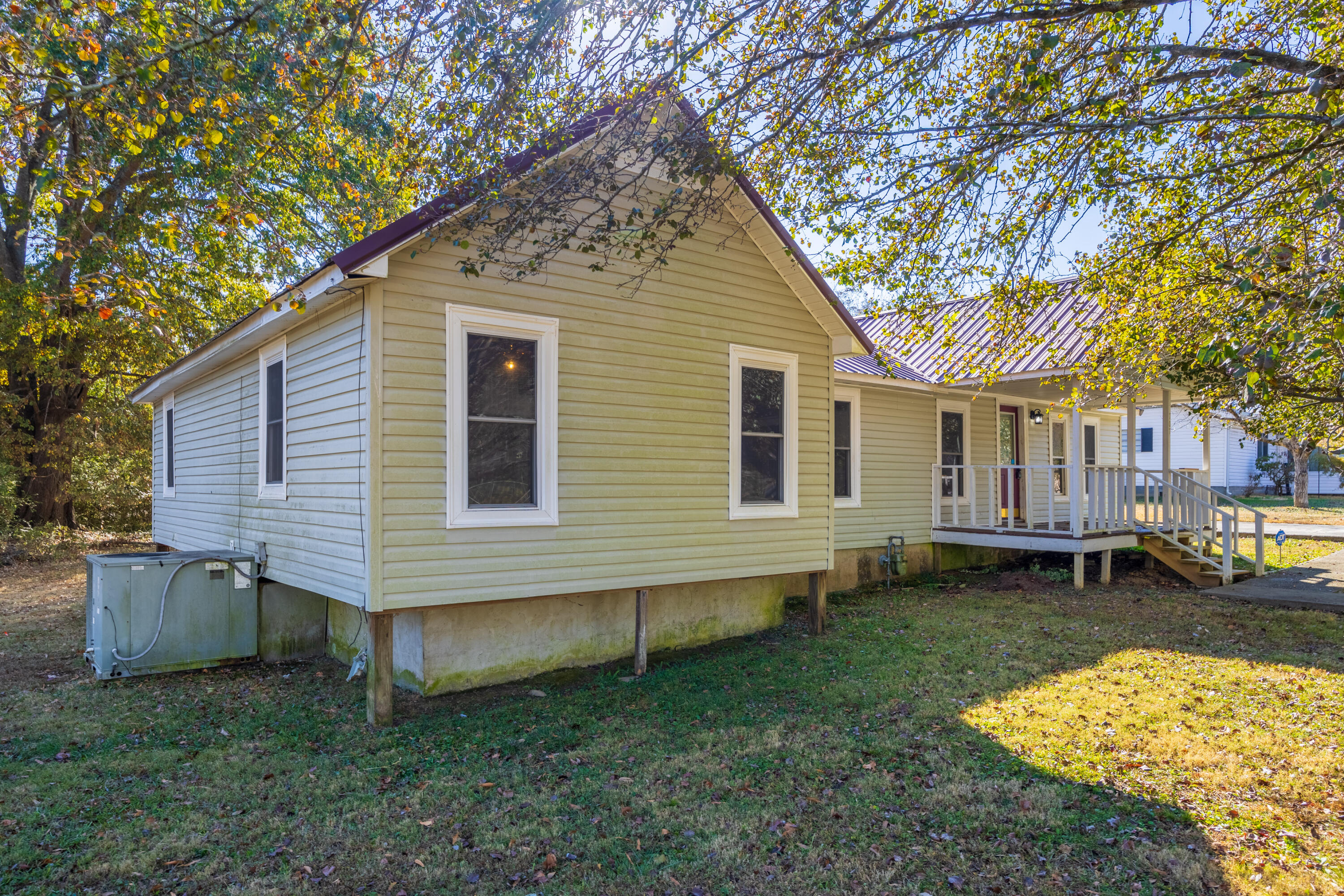 707 Gilbert Lane LaFayette, GA 30728 - Photo 6 of 38 2023_11_November_707_Gilbert_Ln_0006