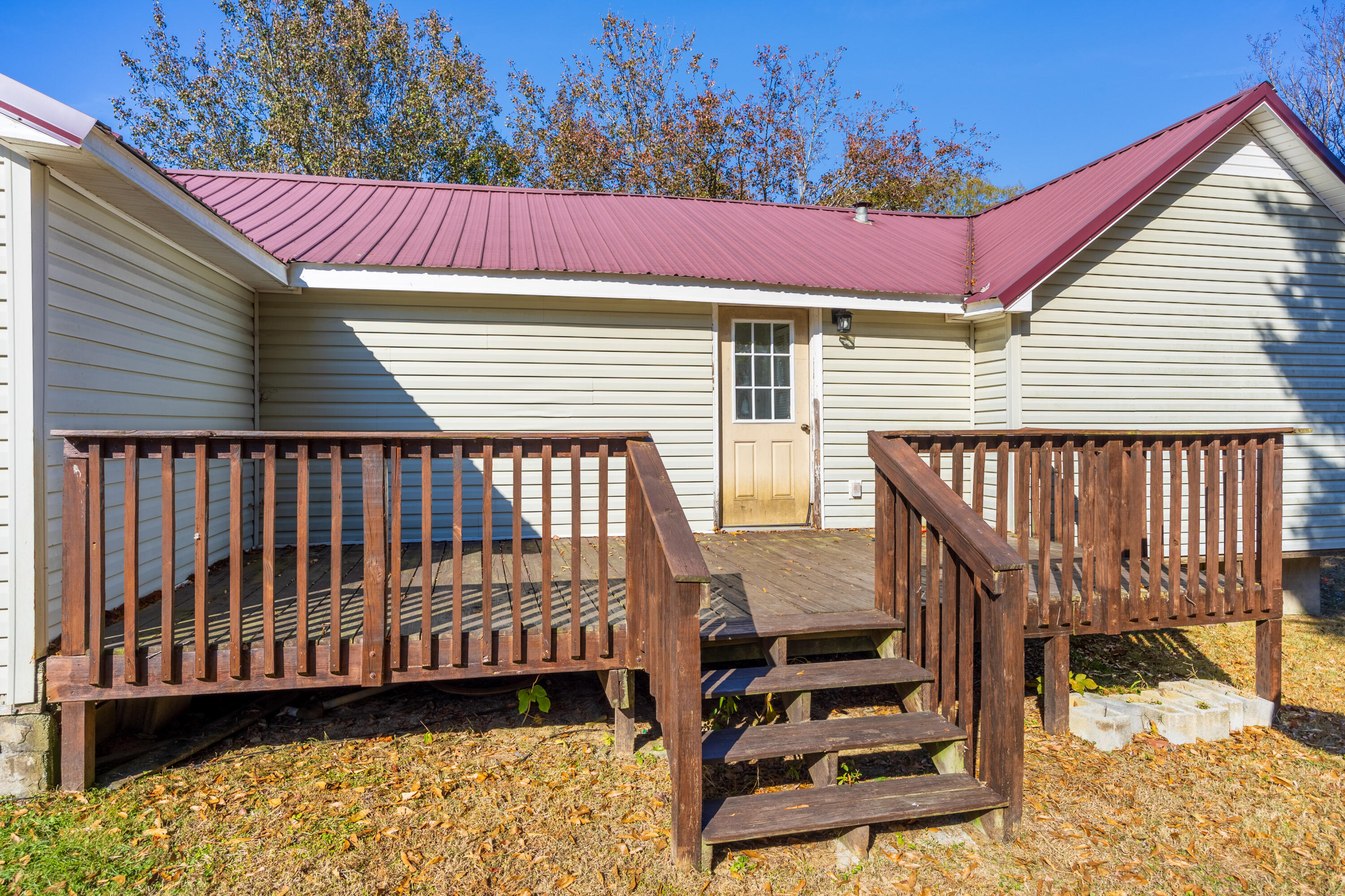 707 Gilbert Lane LaFayette, GA 30728 - Photo 8 of 38 2023_11_November_707_Gilbert_Ln_0008