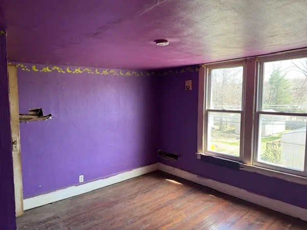 $19,900 | 600 Dewey Street, Eldorado, IL 62930