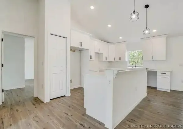 $1,410 | 14983 Southwest 65th Avenue Road, Ocala, FL 34473