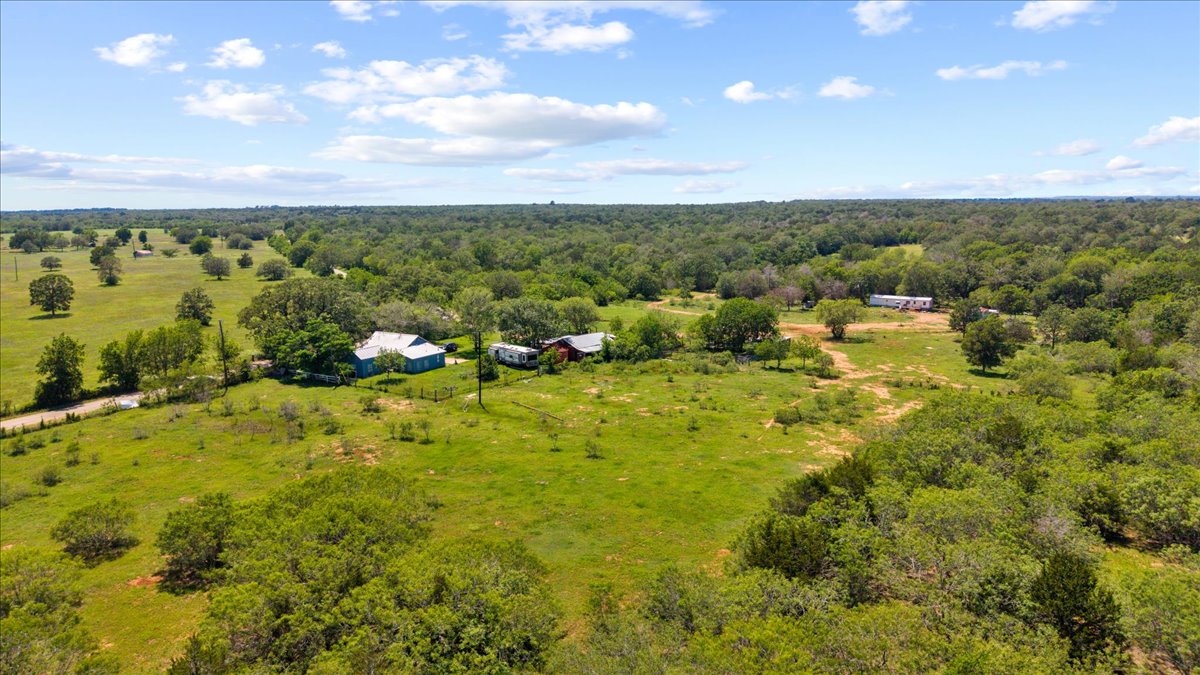 1648 Jeddo Road Rosanky, TX 78953 - Photo 10 of 19 a view of a pathway with a yard