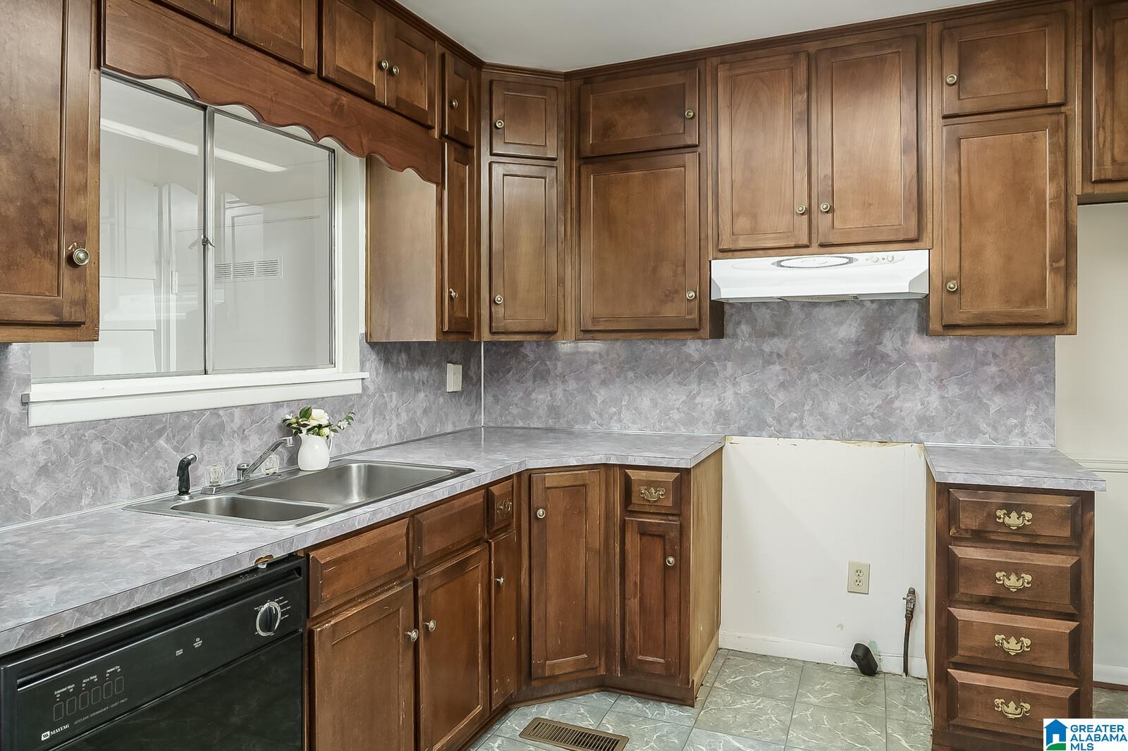 4300 MountainDale Road Birmingham, AL 35213 - Photo 12 of 32