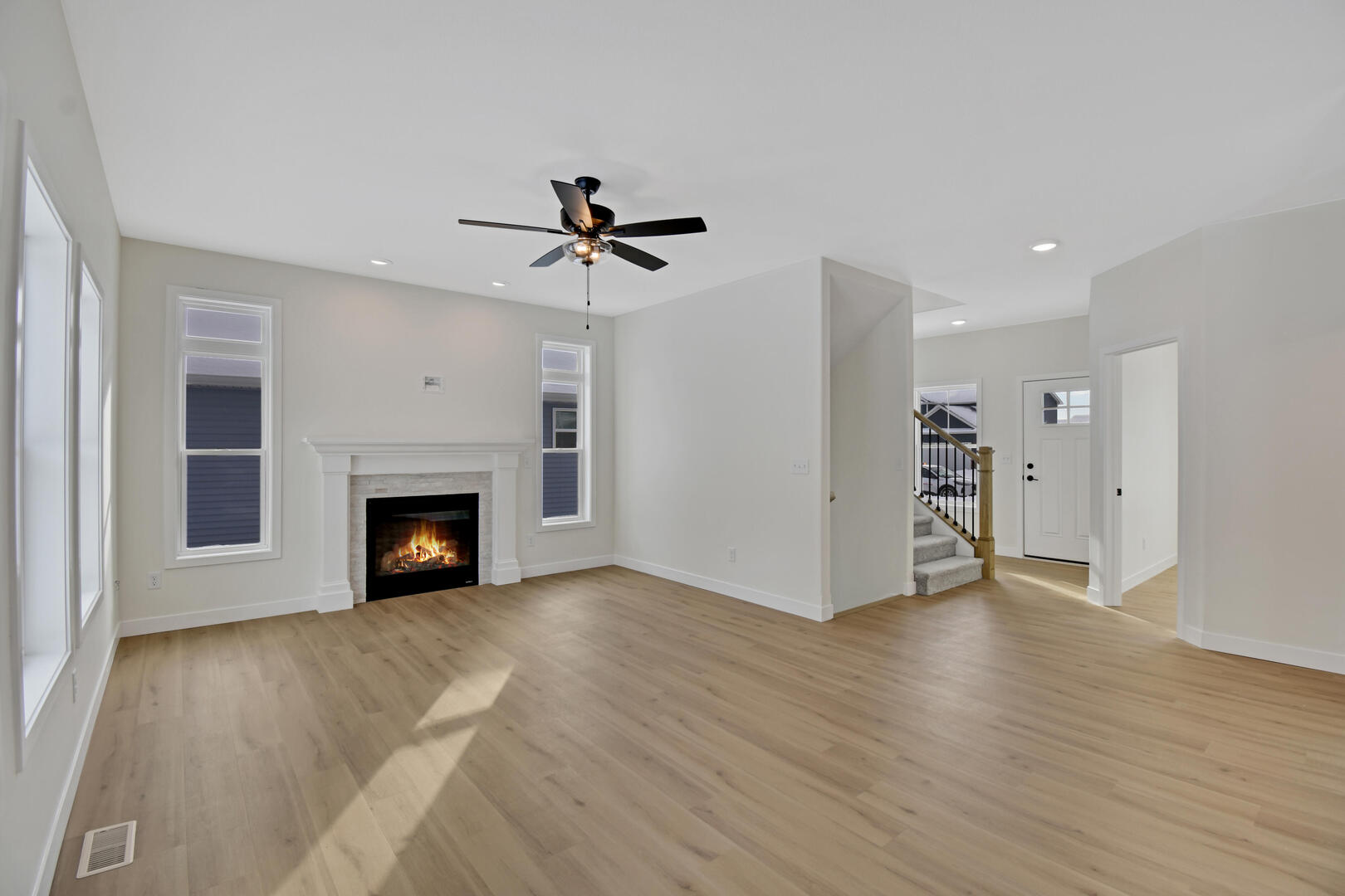708 Rapp Drive Mahomet, IL 61853 - Photo 9 of 40 Gallery Image 9